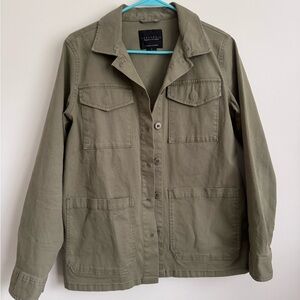 Sanctuary Green Utility Jacket with Collared Neckline